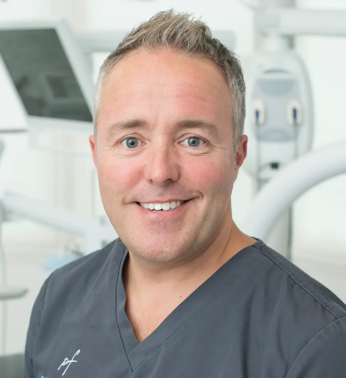 Dr Phil Friel